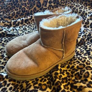 mini uggs